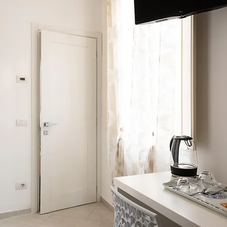 Bed and Breakfast La Meridiana Πιατσέντζα